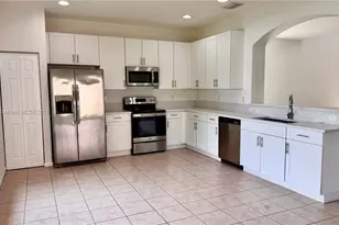 13843 SW 31st St, Miramar, FL 33027 - Photo 11