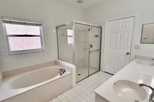 13843 SW 31st St, Miramar, FL 33027 - Photo 25