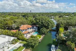 6700 Granada Blvd, Coral Gables, FL 33146 - Photo 65