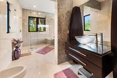 6700 Granada Blvd, Coral Gables, FL 33146 - Photo 49