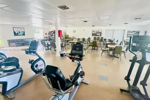 16901 NE 13th Ave, Miami, FL 33162 - Photo 47