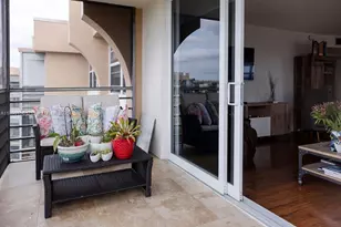 1300 St Charles Pl, Pembroke Pines, FL 33026 - Photo 23