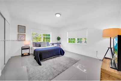 555 NE 127th Street, North Miami, FL 33161 - Photo 25