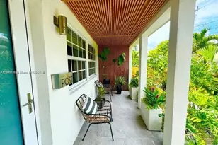 555 NE 127th St, North Miami, FL 33161 - Photo 3