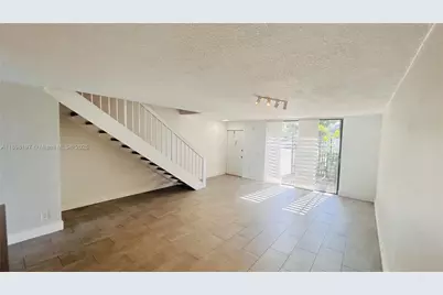 1666 NW 113th Way, Pembroke Pines, FL 33026 - Photo 7