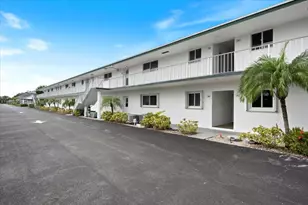 11 Garden St, Tequesta, FL 33469 - Photo 1