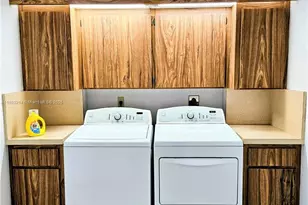 6085 Balboa Cir, Boca Raton, FL 33433 - Photo 23