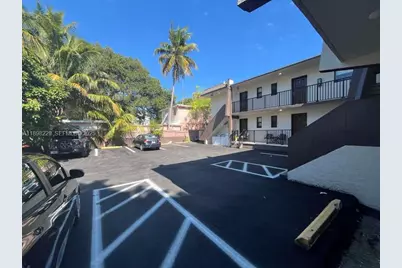 1484 NW 15th Ave #8, Miami, FL 33125 - Photo 11