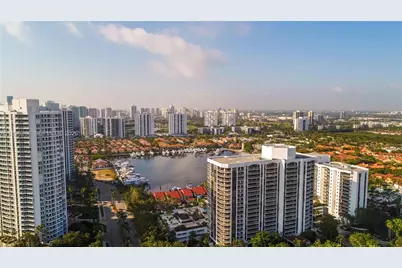 3705 NE 214  St #13, Aventura, FL 33180 - Photo 5