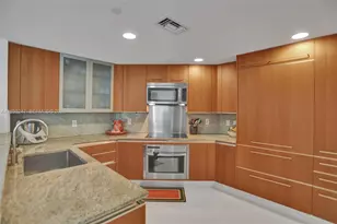 2627 S Bayshore Dr, Coconut Grove, FL 33133 - Photo 21