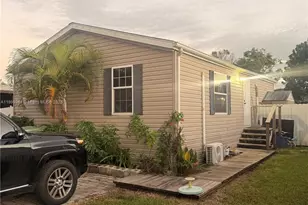 21640 NW 3rd Pl, Pembroke Pines, FL 33029 - Photo 7