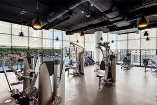 55 SW 9th St, Miami, FL 33130 - Photo 27