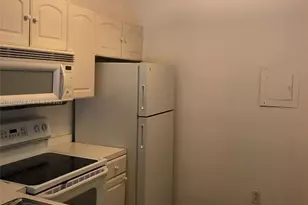 16465 NE 22nd Ave, North Miami Beach, FL 33160 - Photo 9