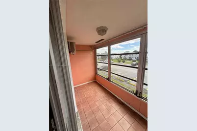 211 Coventry I #211, West Palm Beach, FL 33417 - Photo 9