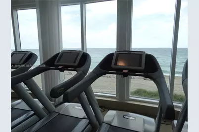 15901 Collins Ave #3907, Sunny Isles Beach, FL 33160 - Photo 37