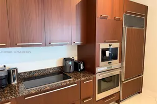 15901 Collins Ave, Sunny Isles Beach, FL 33160 - Photo 9