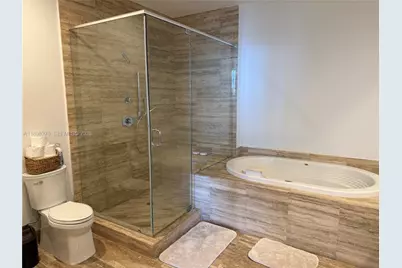 15901 Collins Ave #3907, Sunny Isles Beach, FL 33160 - Photo 17