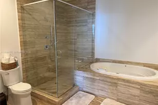 15901 Collins Ave, Sunny Isles Beach, FL 33160 - Photo 17