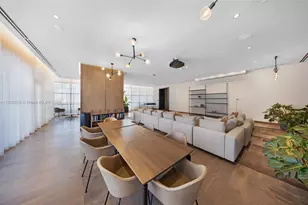 159 NE 6th St, Miami, FL 33132 - Photo 33