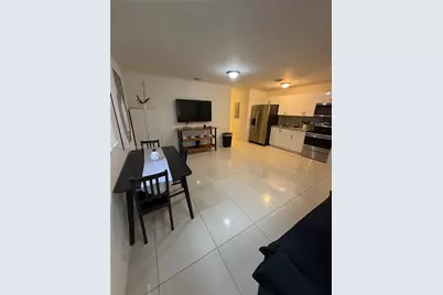 1132 NW 38th St #1132, Miami, FL 33127 - Photo 3