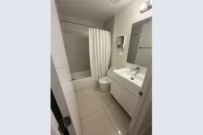 1132 NW 38th St #1132, Miami, FL 33127 - Photo 7