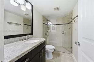1733 Village Blvd, West Palm Beach, FL 33409 - Photo 11