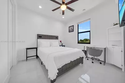 363 Paisley, Lehigh Acres, FL 33974 - Photo 33