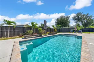 363 Paisley, Lehigh Acres, FL 33974 - Photo 21