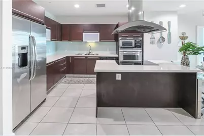 7928 East Drive East Dr #1002, North Bay Village, FL 33141 - Photo 5