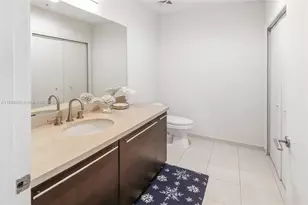 7928 East Dr East Dr, North Bay Village, FL 33141 - Photo 19