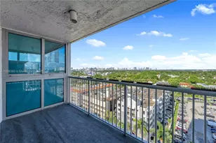2655 Collins Ave, Miami Beach, FL 33140 - Photo 9