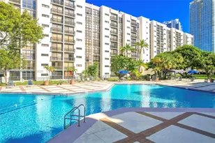 17011 N Bay Rd, Sunny Isles Beach, FL 33160 - Photo 19