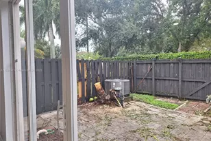 2318 NE 42nd Cir, Homestead, FL 33033 - Photo 3