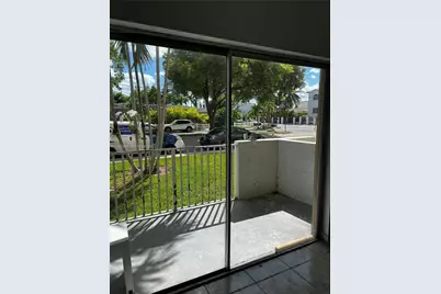 1455 N Treasure Dr #1R, North Bay Village, FL 33141 - Photo 23