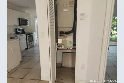 5775 NW 109th Ave #13, Doral, FL 33178 - Photo 5