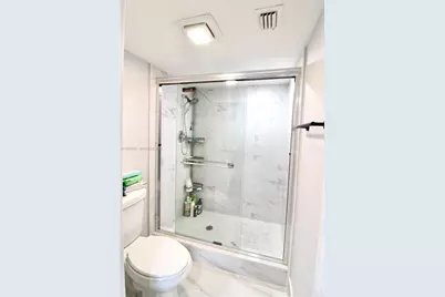 1200 SW 125th Ave #105L, Pembroke Pines, FL 33027 - Photo 7