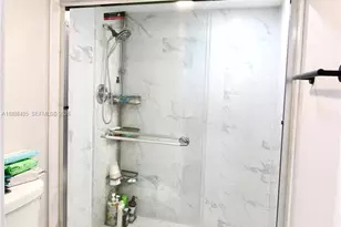 1200 SW 125th Ave, Pembroke Pines, FL 33027 - Photo 7