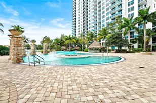 2681 N Flamingo Rd, Sunrise, FL 33323 - Photo 19