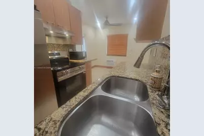 7400 Harding Ave #15, Miami Beach, FL 33141 - Photo 7