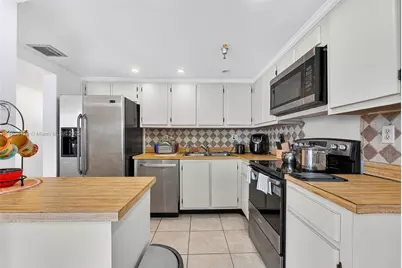 290 174th St #1415, Sunny Isles Beach, FL 33160 - Photo 15