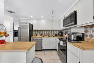 290 174th St, Sunny Isles Beach, FL 33160 - Photo 15