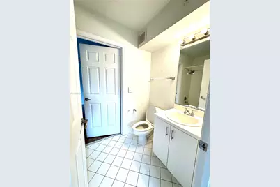 3742 San Simeon Cir #3742, Weston, FL 33331 - Photo 7