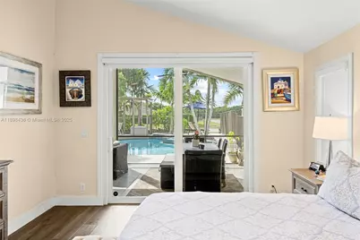 985 Spoonbill Cir, Weston, FL 33326 - Photo 9