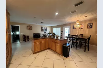 11370 NW 46th Pl, Sunrise, FL 33323 - Photo 11