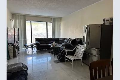 3731 N Country Club Dr #129, Aventura, FL 33180 - Photo 3