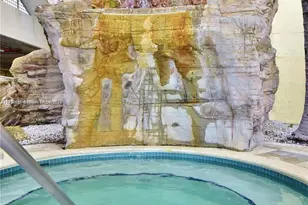 17375 Collins Ave, Sunny Isles Beach, FL 33160 - Photo 21