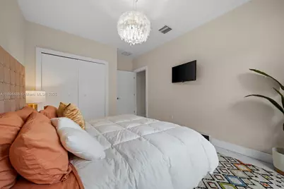 1930 SW 12th Ave, Miami, FL 33129 - Photo 27