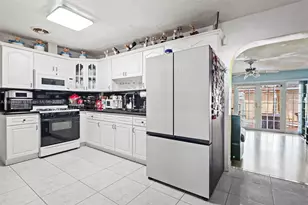 100 E 37th St, Hialeah, FL 33013 - Photo 11