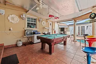 100 E 37th St, Hialeah, FL 33013 - Photo 23