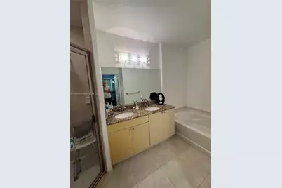 [Address not provided], Hollywood, FL 33020 - Photo 19